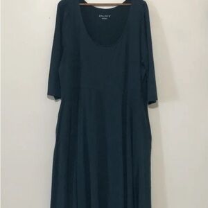 Ava Viv Plus SZ 4X Causal Black Dress